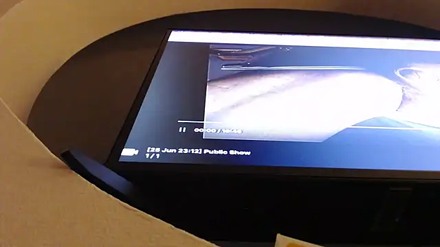 Snapshot of knodli chatting on February 10, 2026, 8:13 pm knodli online show from February 10, 2026, 8:13 pm