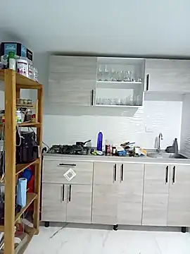 LoanaSantos online show from April 1, 2026, 1:06 am