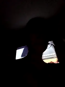 Liahdiaz  online show from December 3, 2025, 12:14 pm