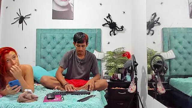 Rihanna hotx online show from November 22, 2025, 12:42 am