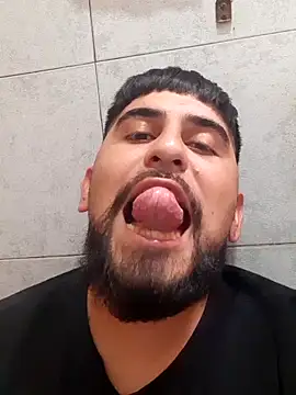 Snapshot of Facosaf chatting on November 18, 2025, 6:45 pm Facosaf online show from November 18, 2025, 6:45 pm