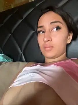 RAKEL37 online show from November 12, 2025, 9:14 pm