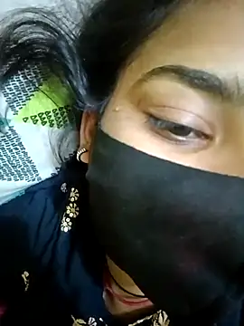 Snapshot of Komal-741 chatting on October 23, 2025, 4:28 pm Komal-741 online show from October 23, 2025, 4:28 pm