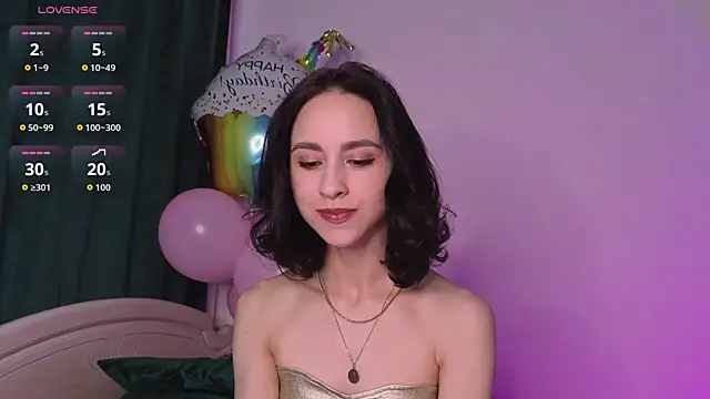 Snapshot of MiaSweetasHoney chatting on October 17, 2025, 6:38 am MiaSweetasHoney online show from October 17, 2025, 6:38 am