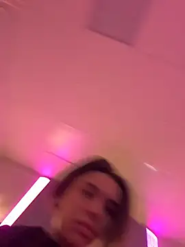 VioletAsh online show from January 6, 2026, 4:16 am