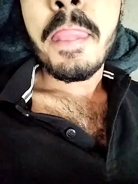 Hotyy subhu online show from October 10, 2025, 6:40 pm