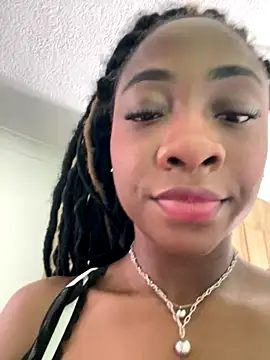 Snapshot of Astergray21 chatting on November 13, 2025, 12:15 pm Astergray21 online show from November 13, 2025, 12:15 pm