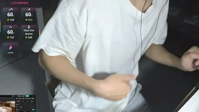 XTTX49 online show from April 16, 2026, 3:24 pm