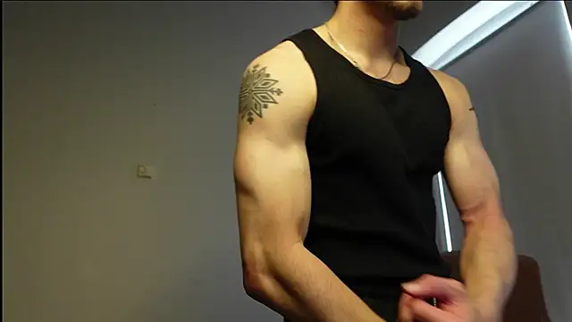 Snapshot of Ethan_Fyre chatting on September 10, 2025, 12:49 pm Ethan Fyre online show from September 10, 2025, 12:49 pm