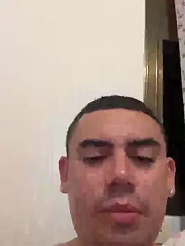 davidxxx099 online show from September 15, 2025, 10:10 pm