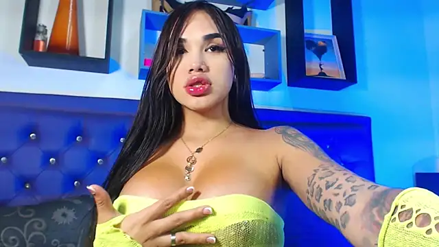 alejadolly online show from January 6, 2026, 6:28 am