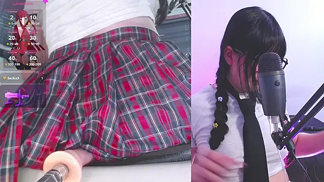 Natsuki 69 online show from November 24, 2025, 2:55 am