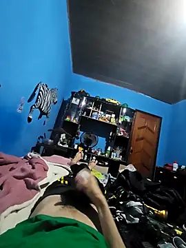 Snapshot of boysafado2521 chatting on September 13, 2025, 4:01 am boysafado2521 online show from September 13, 2025, 4:01 am