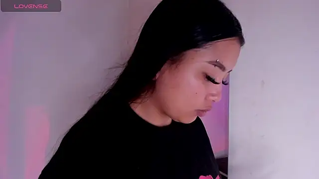 Viioleett cum online show from June 19, 2026, 2:10 pm