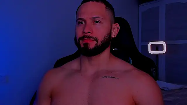 Snapshot of andrewcorey1 chatting on October 19, 2025, 11:11 am andrewcorey1 online show from October 19, 2025, 11:11 am