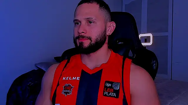 Snapshot of andrewcorey1 chatting on October 20, 2025, 7:25 pm andrewcorey1 online show from October 20, 2025, 7:25 pm