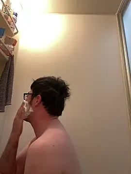 shin0689 online show from February 28, 2026, 4:24 am