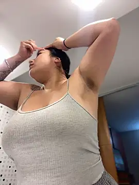 Tokio Sakura online show from October 25, 2025, 2:41 am