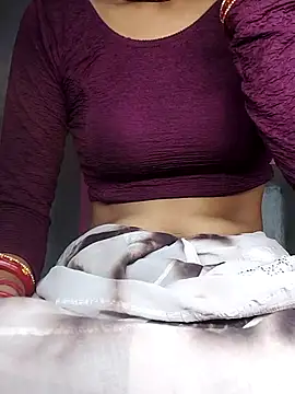 Snapshot of Hut_rotu_cute chatting on September 21, 2025, 11:39 pm Hut rotu cute online show from September 21, 2025, 11:39 pm