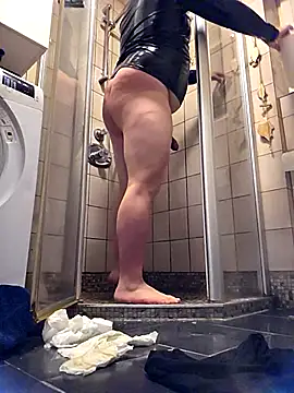 bigdicksklave online show from March 3, 2026, 7:58 am