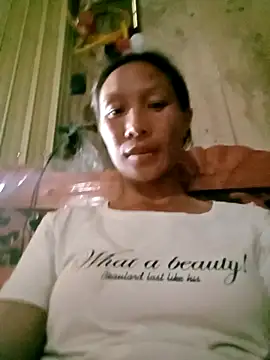 Lisa pusy online show from September 10, 2025, 6:24 am