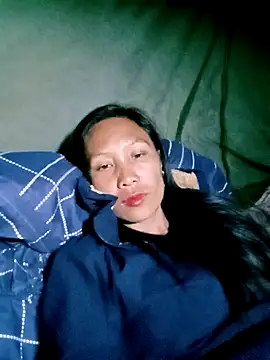 Lisa pusy online show from December 15, 2025, 2:32 pm