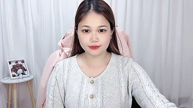 Snapshot of Dec-7758 chatting on October 20, 2025, 1:22 pm Dec-7758 online show from October 20, 2025, 1:22 pm