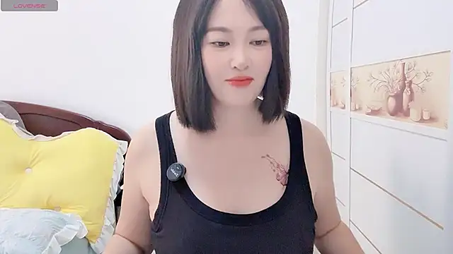 Snapshot of FeilL2t chatting on October 29, 2025, 5:31 am FeilL2t online show from October 29, 2025, 5:31 am