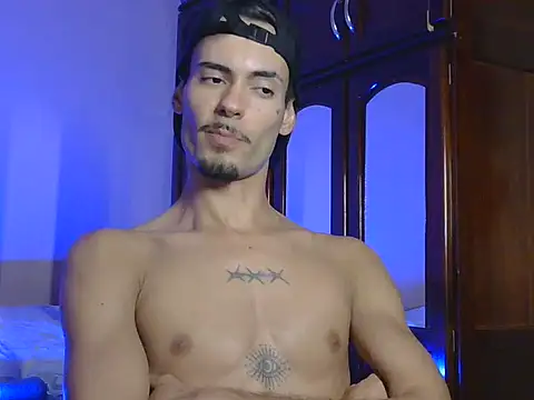 Snapshot of Oheitorofc chatting on February 3, 2026, 10:26 pm Oheitorofc online show from February 3, 2026, 10:26 pm