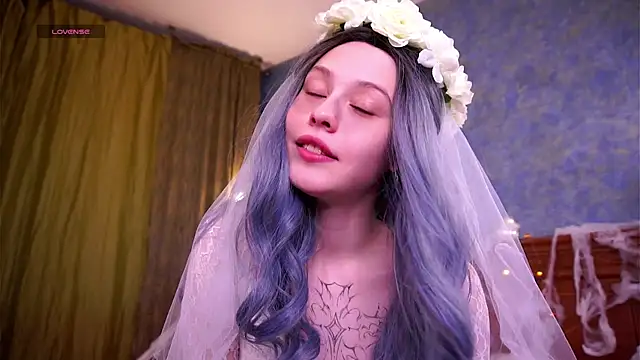 Snapshot of LurleneRamo chatting on October 30, 2025, 1:07 am LurleneRamo online show from October 30, 2025, 1:07 am