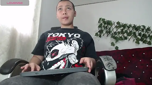 Cherry vald online show from February 11, 2026, 11:48 am