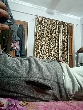 Snapshot of vardh033 chatting on February 12, 2026, 2:01 pm vardh033 online show from February 12, 2026, 2:01 pm