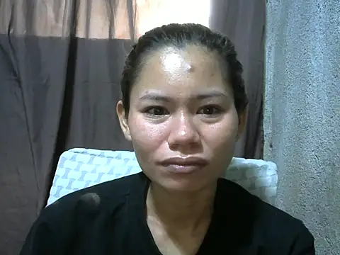 Sweeetgurll online show from March 4, 2026, 12:38 am