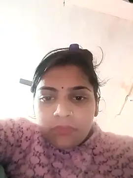 Snapshot of Monika_thakurr chatting on November 15, 2025, 2:13 pm Monika thakurr online show from November 15, 2025, 2:13 pm