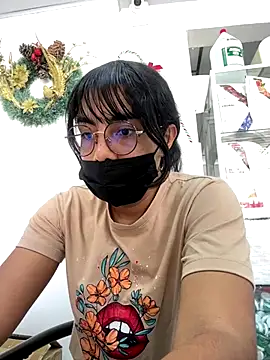 Kyra  Rose online show from December 4, 2025, 5:21 pm