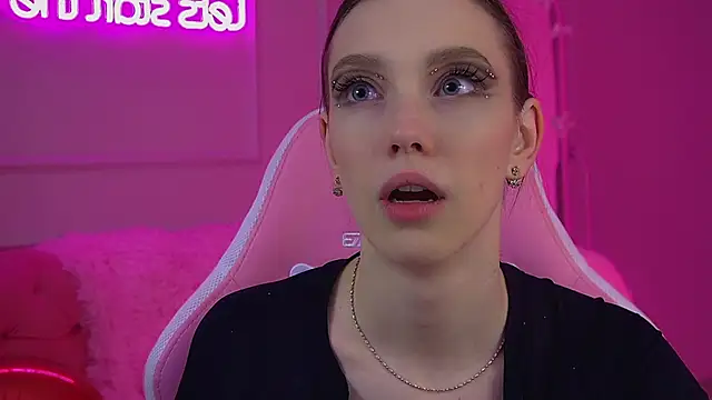 VeronicaVances online show from February 17, 2026, 6:21 am