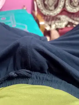 Sonukumar202000 online show from March 29, 2026, 9:31 am