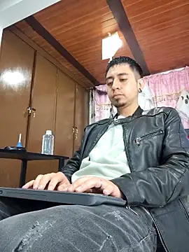 Snapshot of abnerdam01 chatting on October 20, 2025, 1:55 pm abnerdam01 online show from October 20, 2025, 1:55 pm