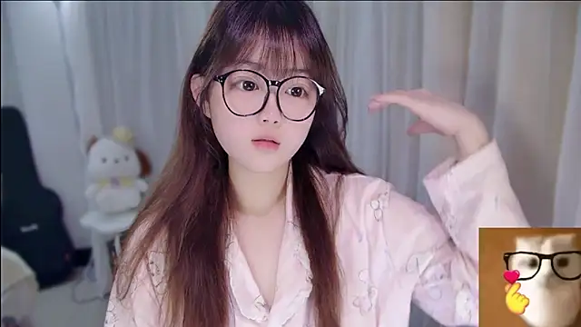 YUANYUAN-A online show from March 14, 2026, 12:43 pm