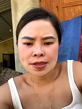 Snapshot of han-cute chatting on September 21, 2025, 2:35 am han-cute online show from September 21, 2025, 2:35 am