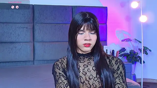 Snapshot of Slenna_Moon chatting on March 19, 2026, 11:20 pm Slenna Moon online show from March 19, 2026, 11:20 pm