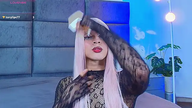 Snapshot of Slenna_Moon chatting on March 25, 2026, 11:55 pm Slenna Moon online show from March 25, 2026, 11:55 pm