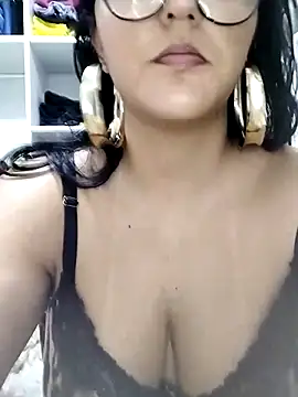 AuroraChest online show from September 23, 2025, 6:55 pm