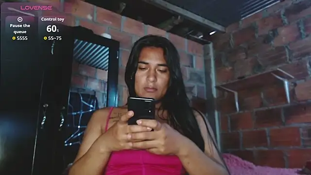 Snapshot of _Diviine_karoll_ chatting on September 18, 2025, 5:37 pm Diviine karoll online show from September 18, 2025, 5:37 pm