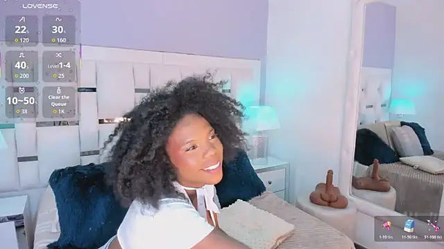 AmiraMorgan online show from November 14, 2025, 3:27 am