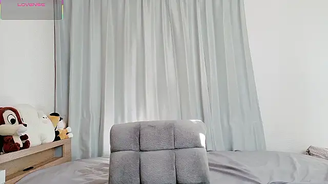 Snapshot of Anne_Anne_chan chatting on September 27, 2025, 6:29 am Anne Anne chan online show from September 27, 2025, 6:29 am