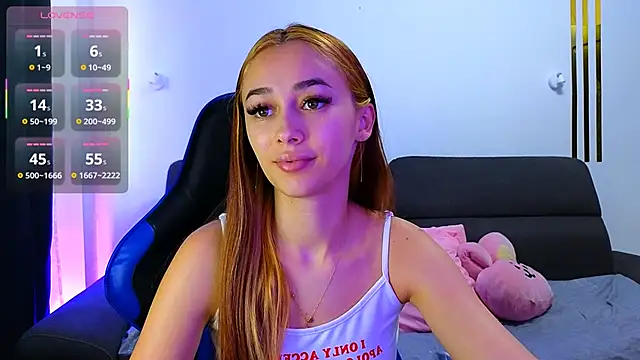 Snapshot of AmyKent_ chatting on September 19, 2025, 2:51 pm AmyKent online show from September 19, 2025, 2:51 pm