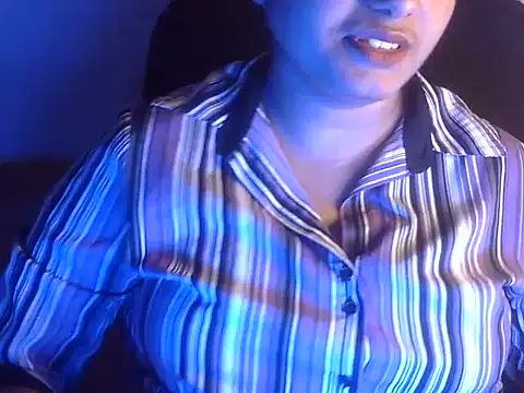 Snapshot of Aanya_Hazel chatting on September 20, 2025, 3:02 pm Aanya Hazel online show from September 20, 2025, 3:02 pm