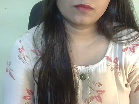 Snapshot of Aanya_Hazel chatting on December 1, 2025, 4:34 pm Aanya Hazel online show from December 1, 2025, 4:34 pm