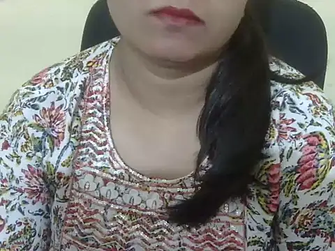 Aanya Hazel online show from December 2, 2025, 6:47 pm